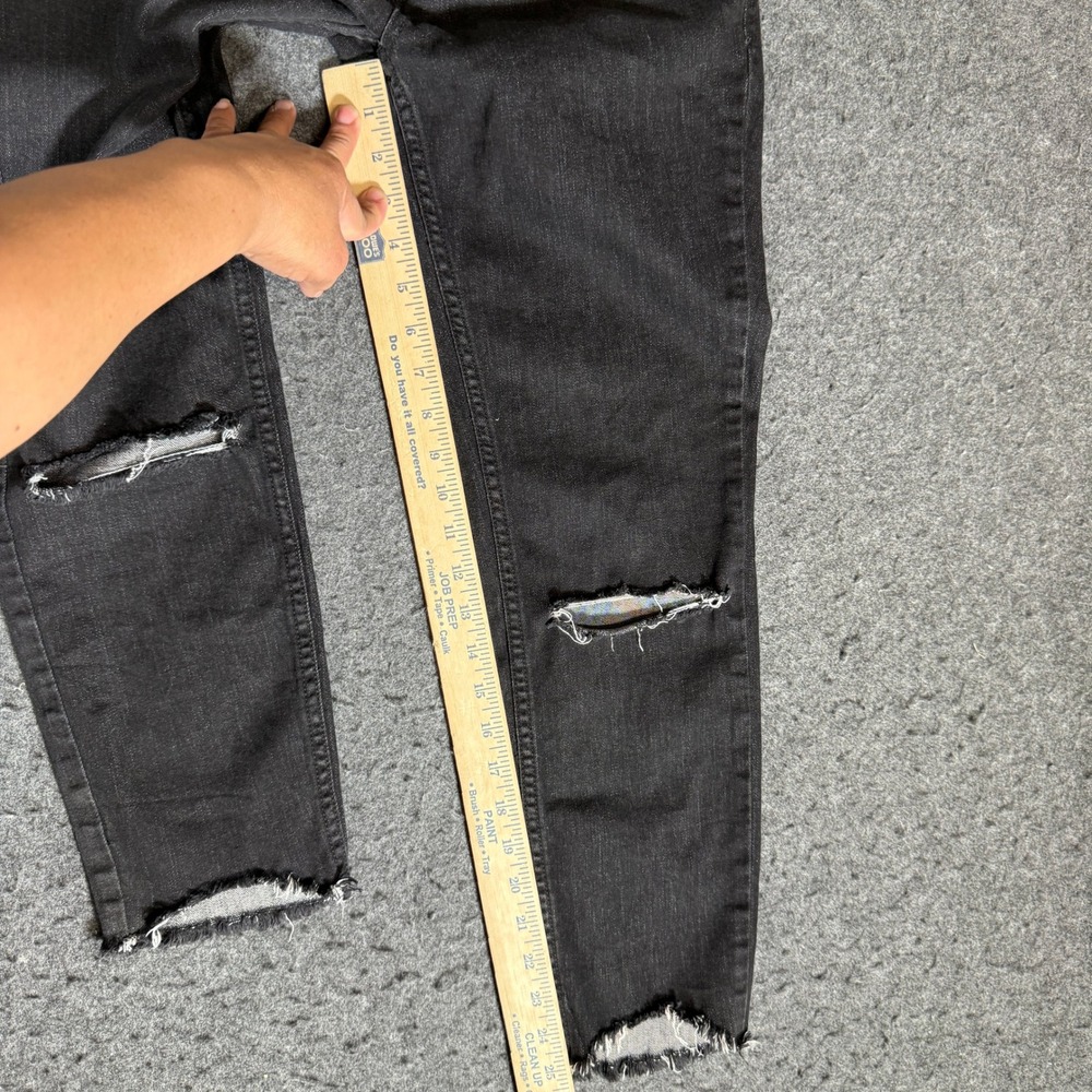 Free People Distressed Black Skinny Jeans Knee Blowout Raw Hem Womens 28 61855 - Picture 7 of 8